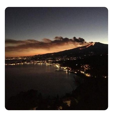 Lucy Home Lussuoso Appartamento Recanati Mare จีอาร์ดีนี นักซอส ภายนอก รูปภาพ